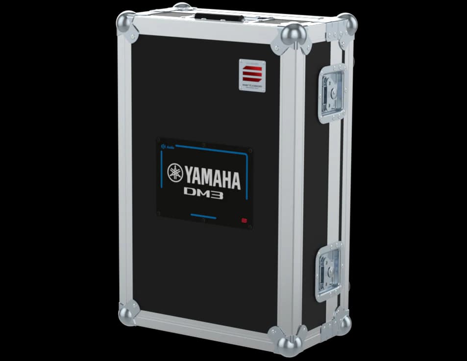 Digitalmischpult Yamaha DM3 im Flightcase – Bild 3